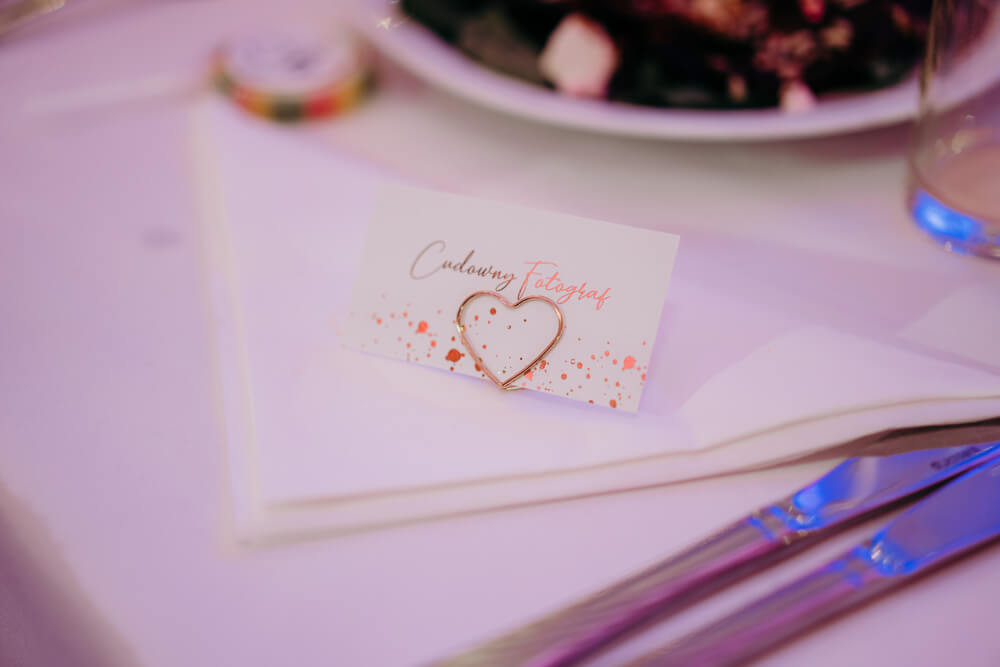 Personalizowane winietki – jak dopasować projekt do okazji