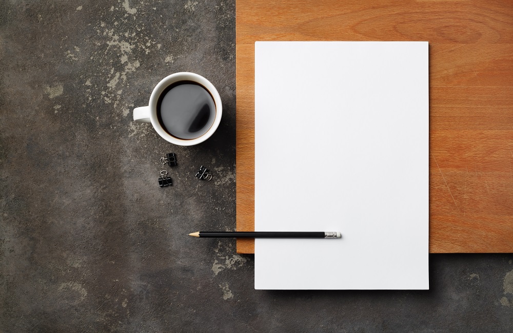 Korzyści z używania spersonalizowanego papieru firmowego w biznesie