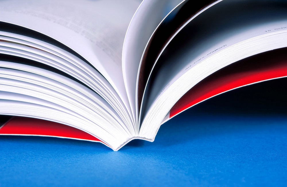 Personalizowany druk książek – możliwości i zastosowania